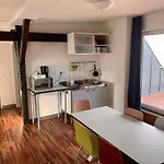 Hotel 103
