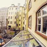 Hotel 103