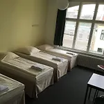 103 فندق