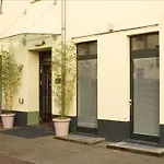 103 فندق